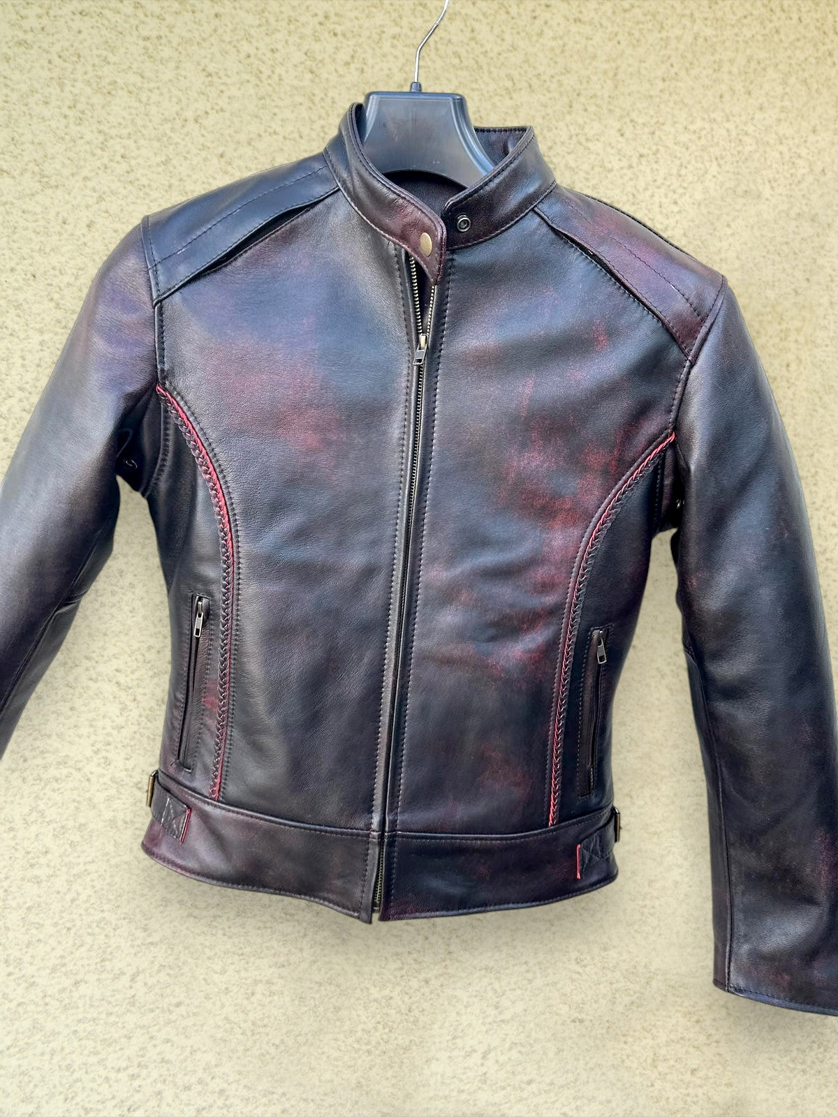 Ledmar NAISTEN NAHKATAKKI rubyred