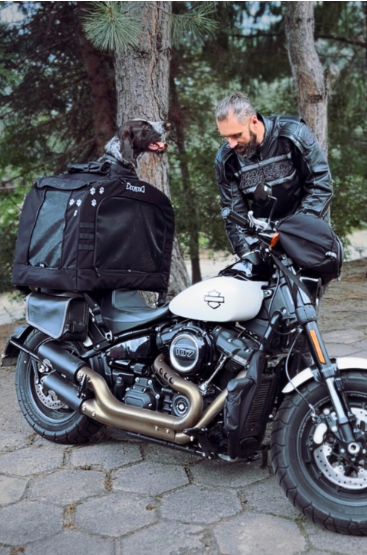 DeeMeed Motorcycle lemmikkilaukku LARGE (11-20 kg | 25-44 lb) CORDURA(R) Panoramic